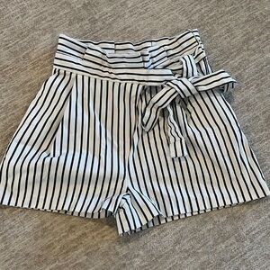 Zara Trafaluc Collection Shorts Size 5
